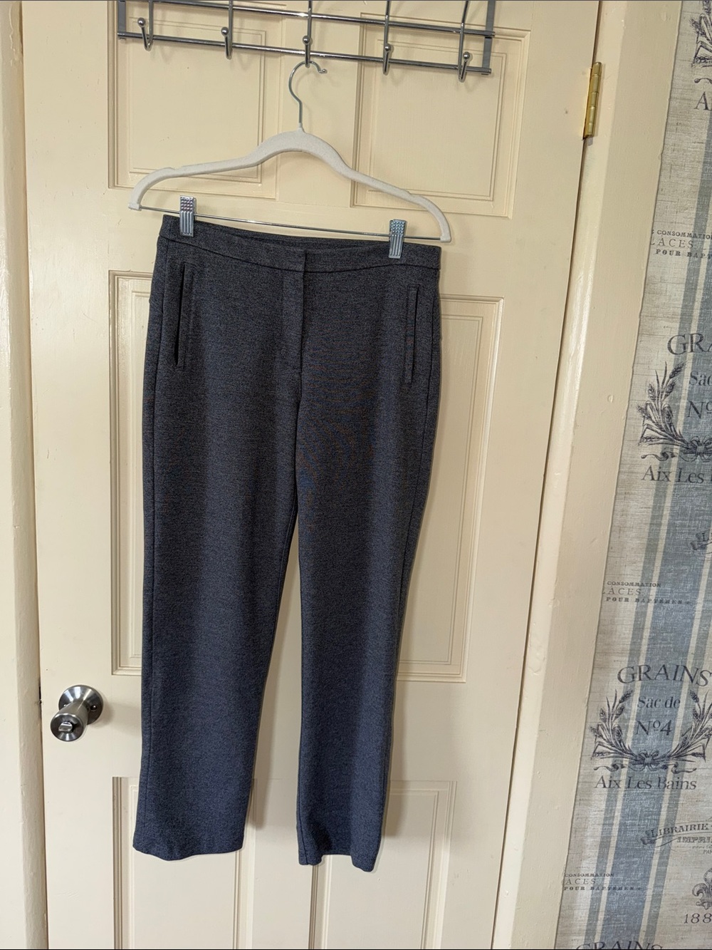 Lululemon Heathered Gray Pull-On Tapered Pants Zip Pockets”